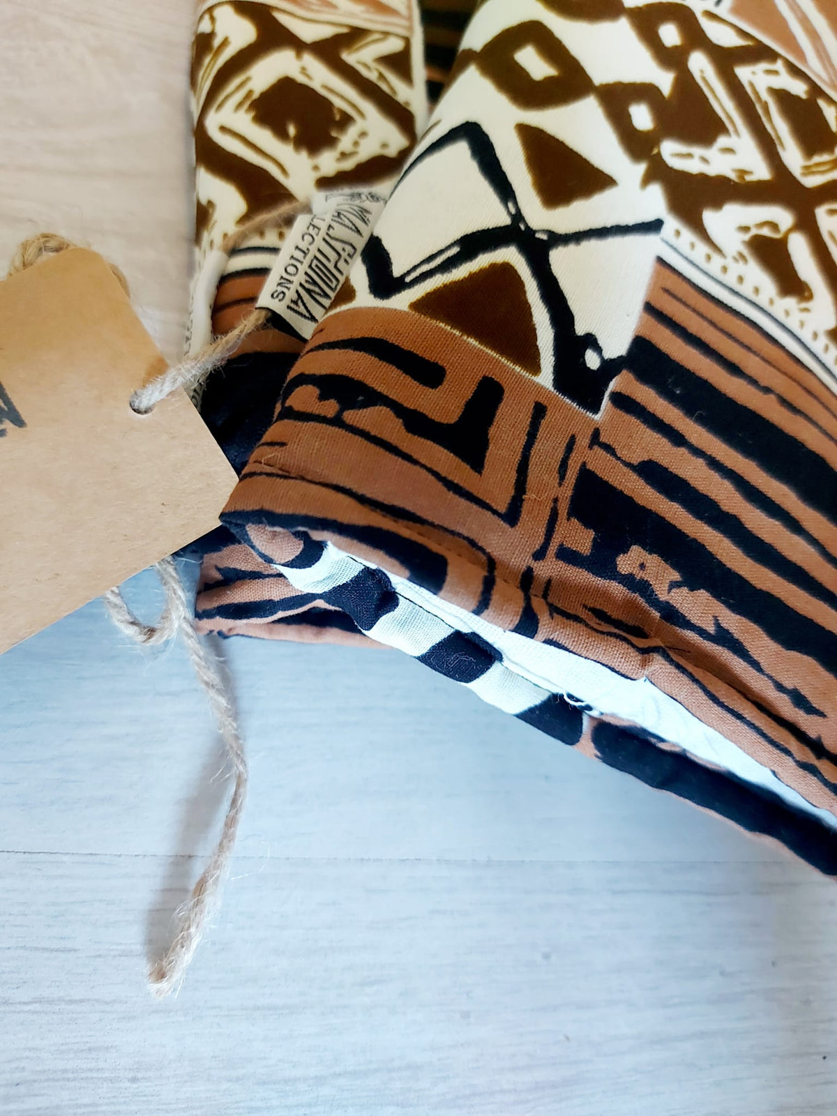 Set of 2 Oven Gloves | 100% African Print Fabric