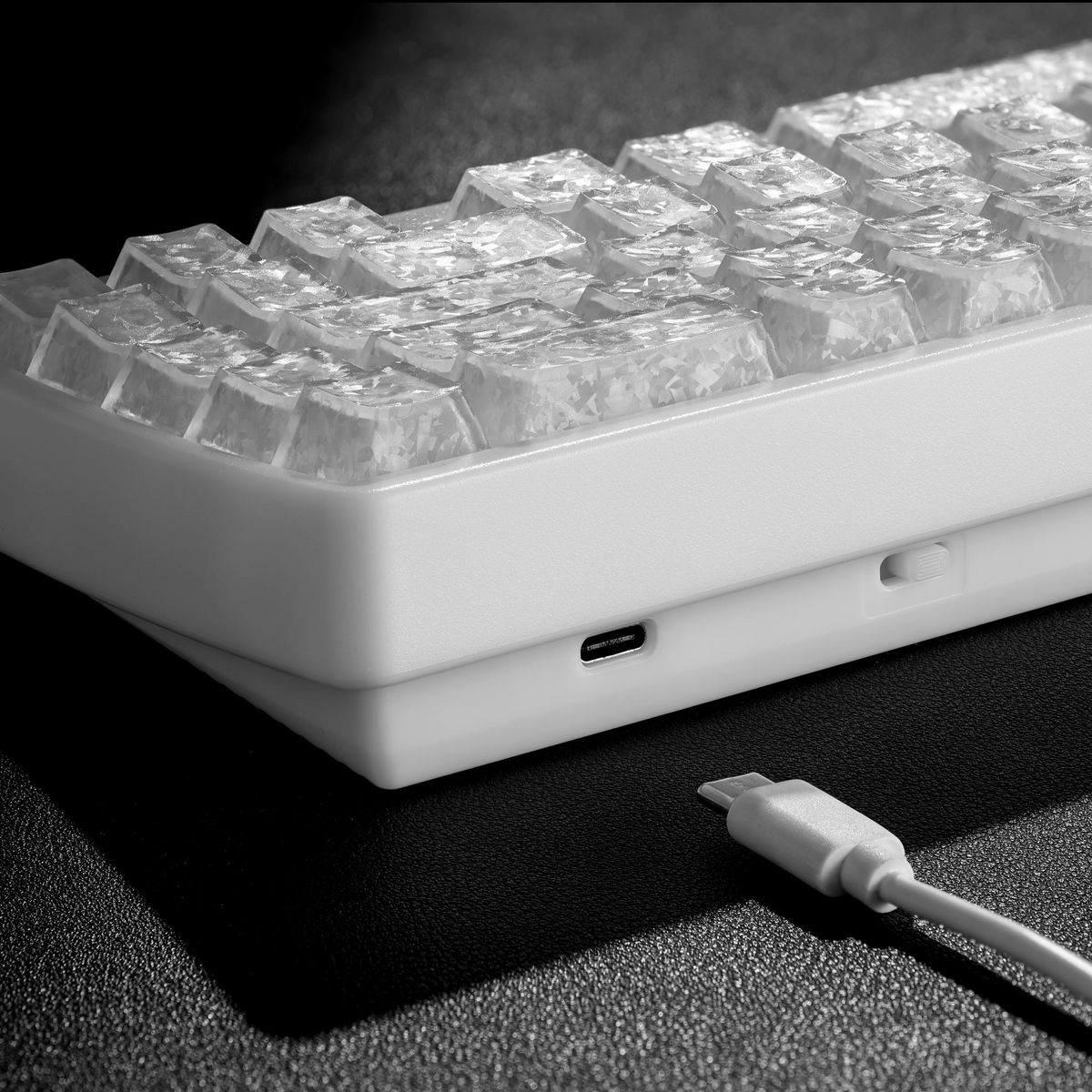 XVX M67 JadeStone Forged Carbon Mechanical Keyboard