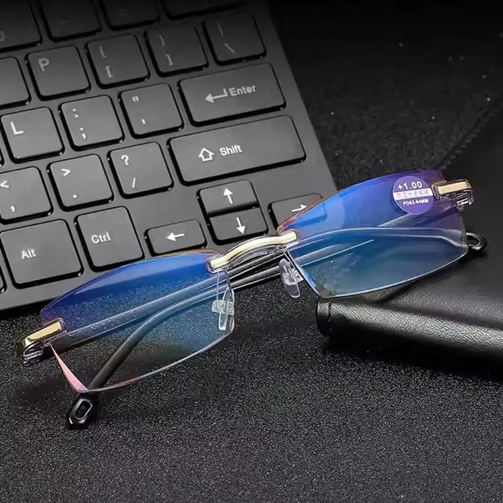 Blue Light Blocking Glasses for Men Women Computer Gaming Glasses TV Glasses Lightweight Anti-Glare Eyestrain Reading Eyewear