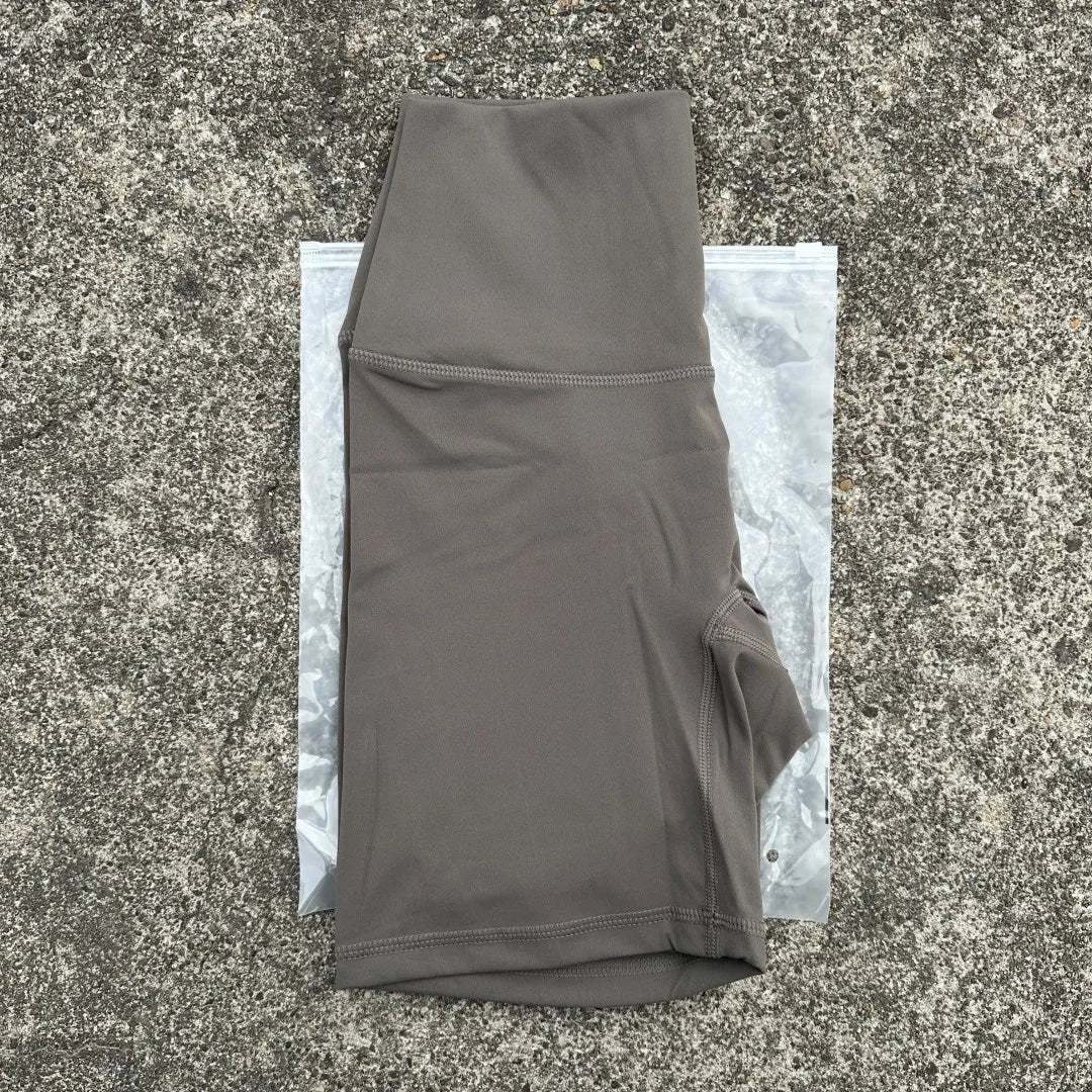 High Waist Seamless Yoga Shorts with Pocket