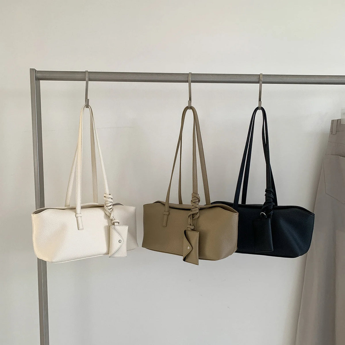 Fashion PU Leather Shoulder Bag For Women Handbags and Purses Luxury Ladies Underarm Bag Commute Female Totes Large Capacity