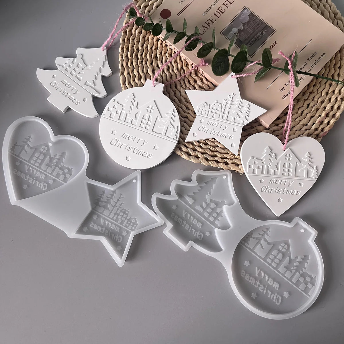 1pc Christmas Heart Round Tree Star-Shaped Hanging Ornament Silicone Mold DIY Cement Plaster Clay Craft for Home Decor Gift