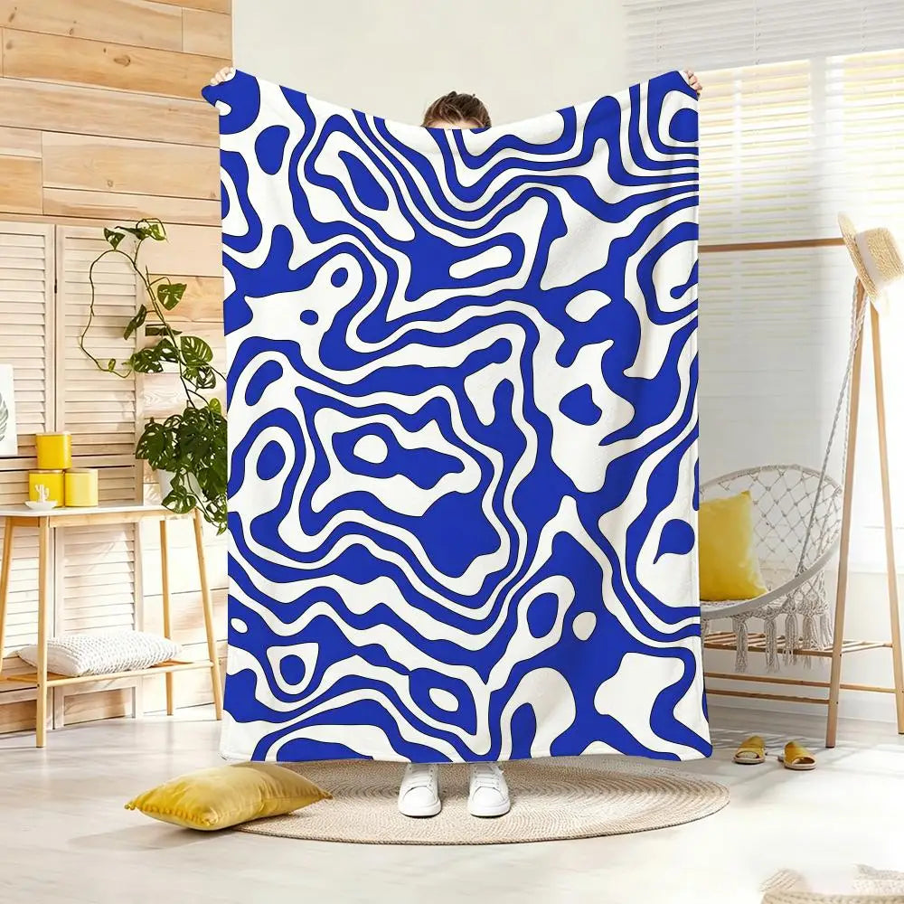 Marbled Blue and White Pattern Throw Lightweight 240g Flannel Blanket Soft Skin-friendly for Summer Cooling