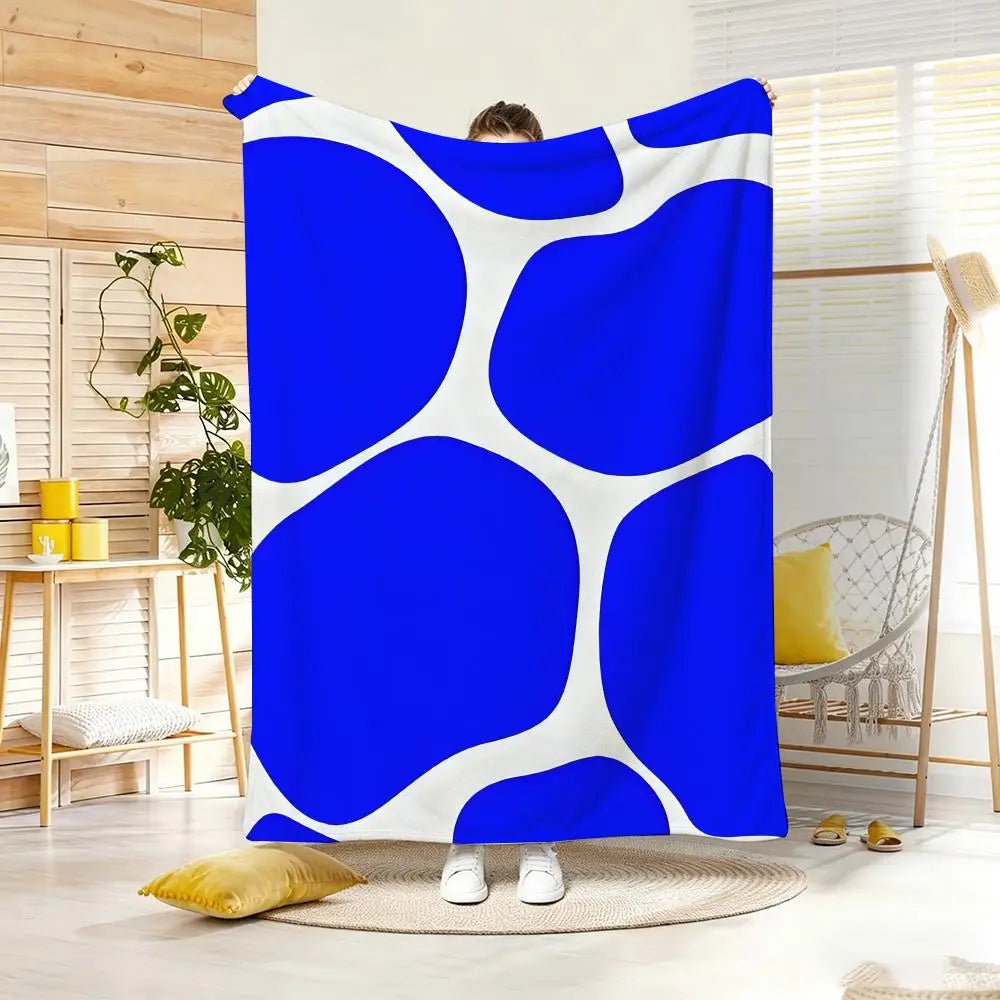 Marbled Blue and White Pattern Throw Lightweight 240g Flannel Blanket Soft Skin-friendly for Summer Cooling
