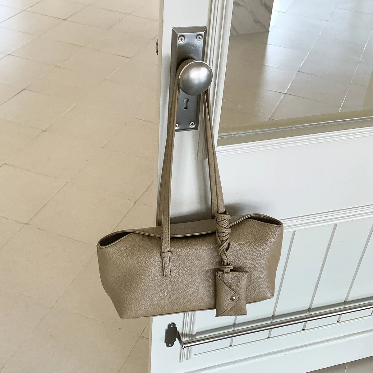 Fashion PU Leather Shoulder Bag For Women Handbags and Purses Luxury Ladies Underarm Bag Commute Female Totes Large Capacity