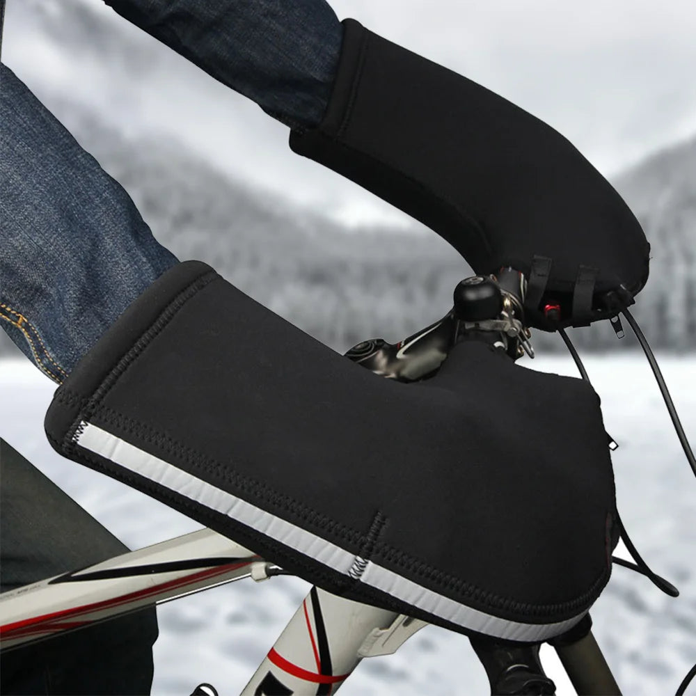 Winter cycling warm gloves, mountain bike protective gloves, thick windproof motorcycle gloves